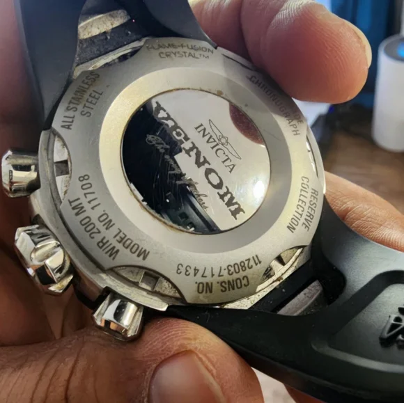 Invicta 11708 - Picture 2 of 6